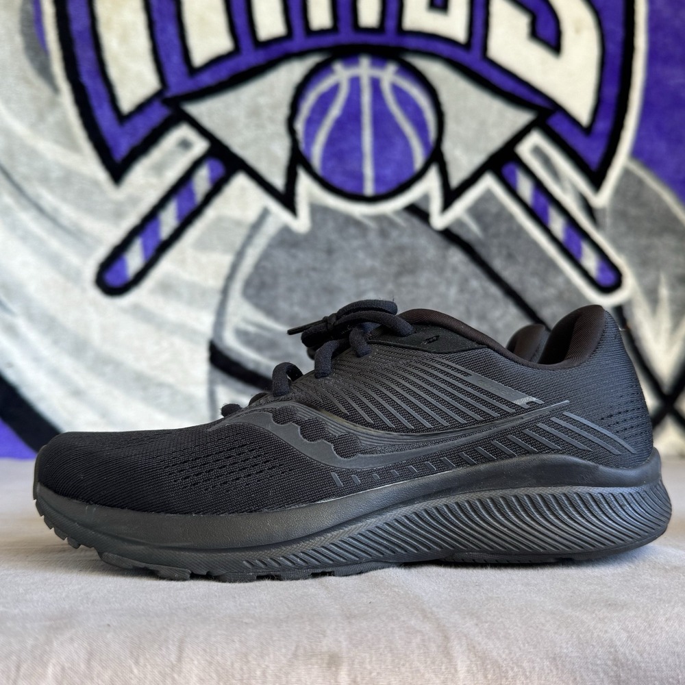 Size 8.5 - Women's Saucony Guide 14 Triple Black S10654-14‎